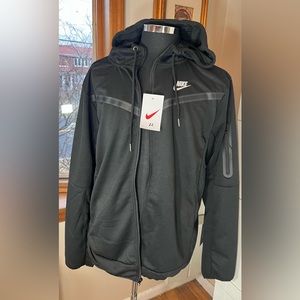 Nike XL Black Sweat Suit: Cozy Style